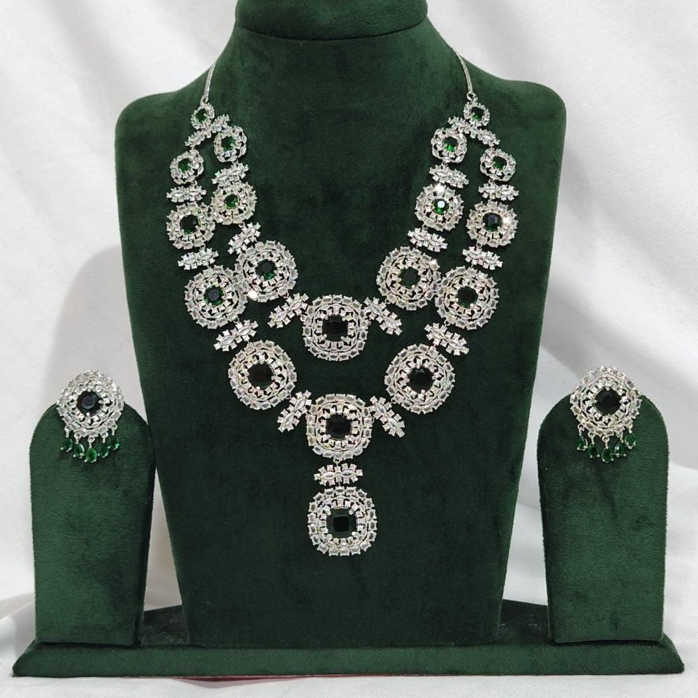 American diamond jewellery set with elegant design